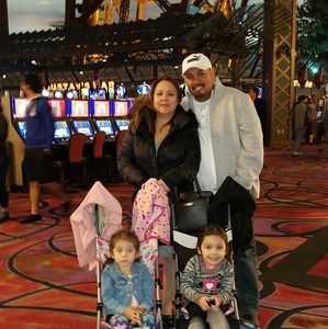 Meet your Posher, Rogelio